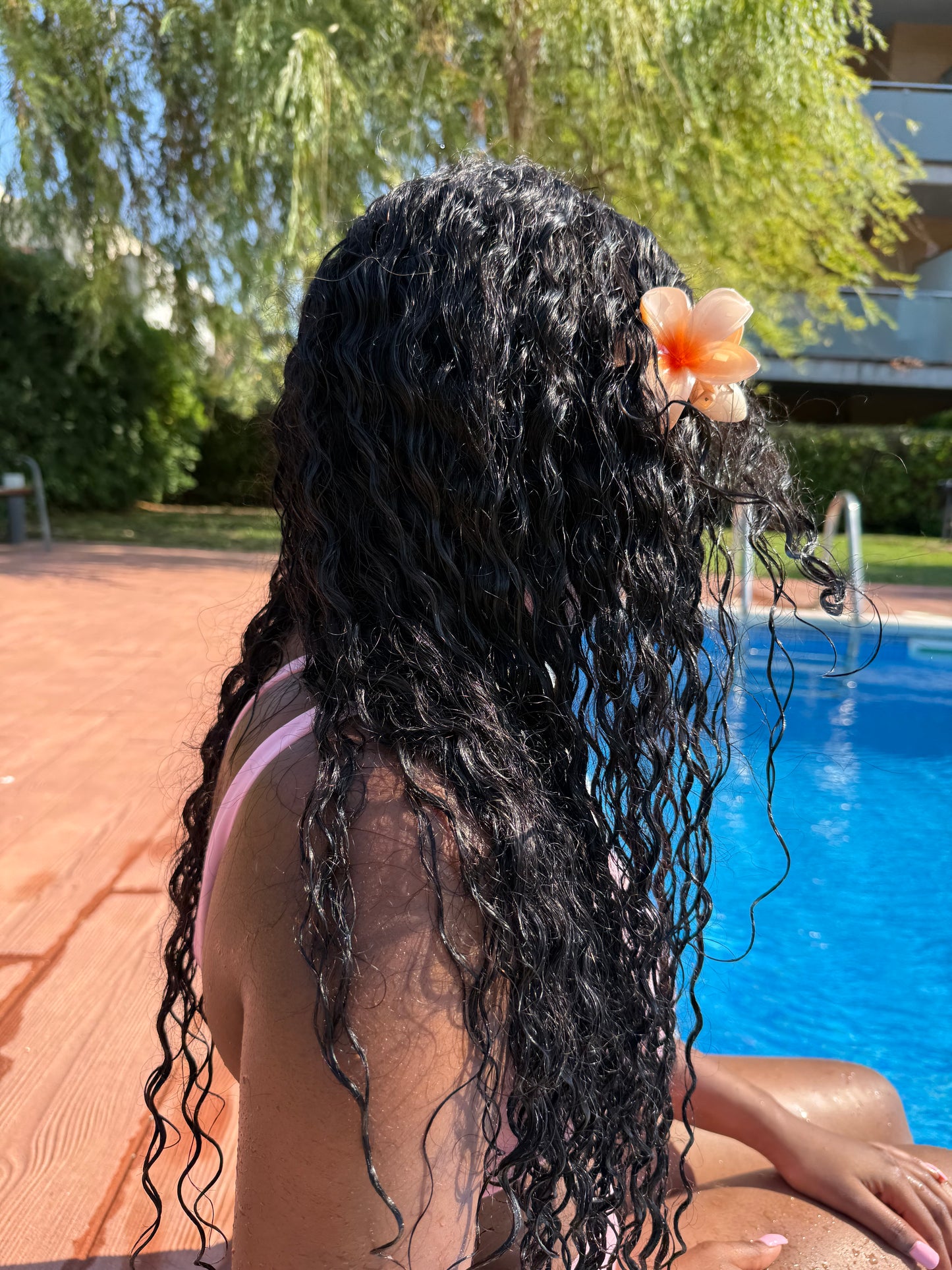 Curly Queen
